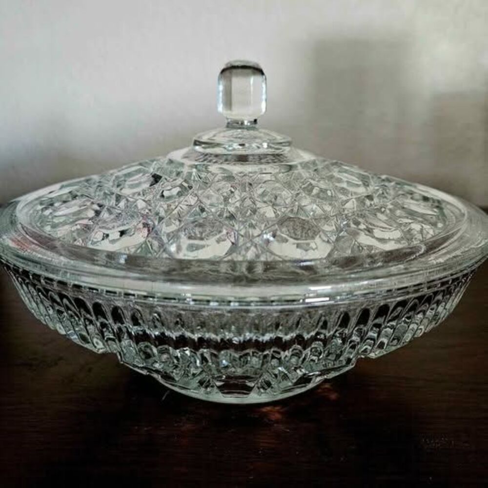 Vintage Federal Glass Windsor Cane & Button Covered Candy Dish